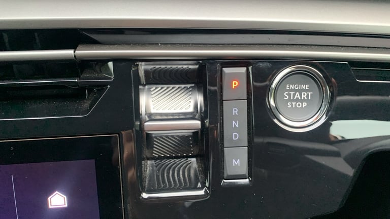 2024 Peugeot 3008 1.2 MHEV GT SUV 5dr Petrol Hybrid e-DSC Euro 6 (s/s) (136 ps) SUV Hybrid Automatic