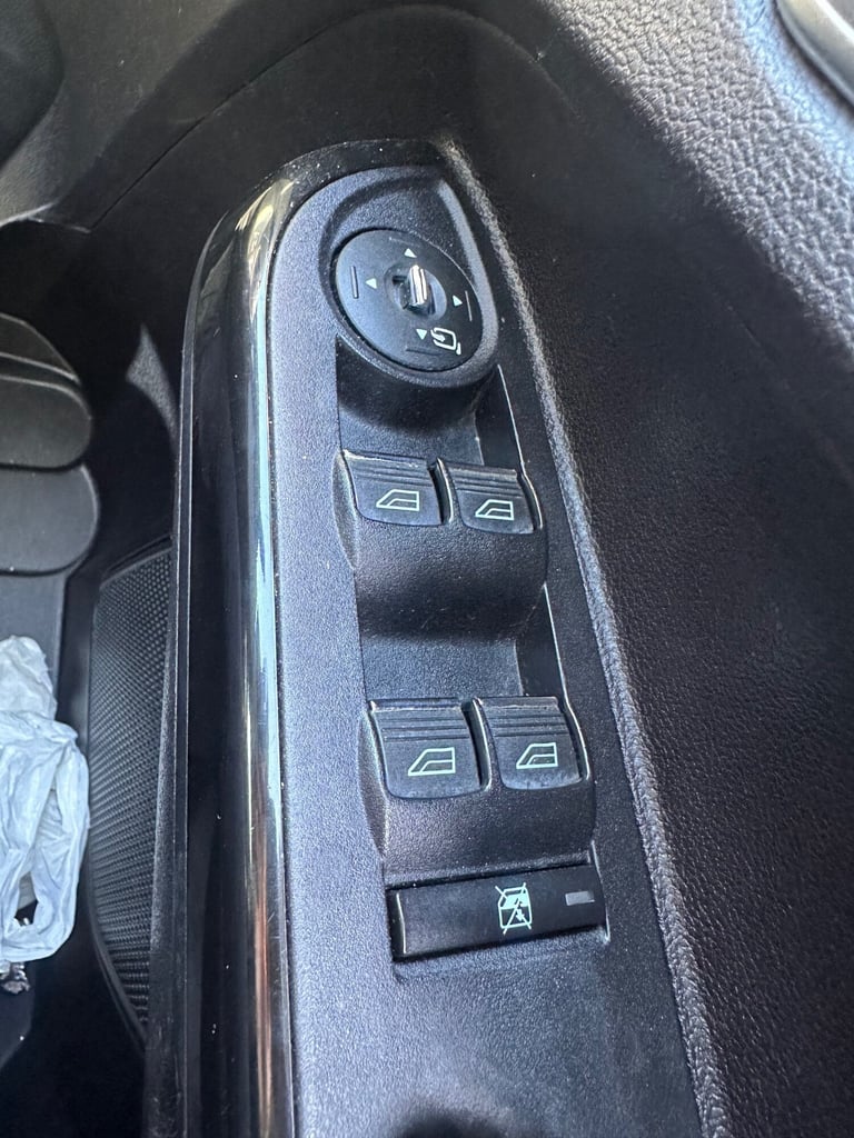 2012 Ford B-MAX 1.0 EcoBoost 120 Titanium 5dr MPV Petrol Manual