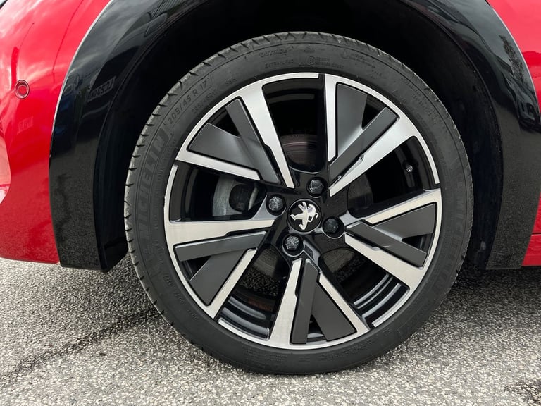 2022 Peugeot 208 1.2 PureTech 130 GT 5dr EAT8 HATCHBACK PETROL Automatic