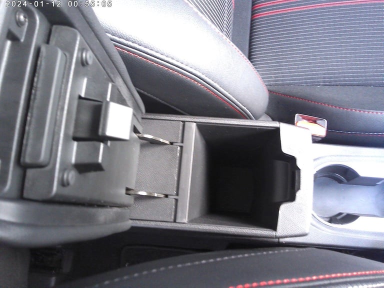 2022 Renault Captur 1.3 TCe RS Line Euro 6 (s/s) 5dr HATCHBACK Petrol Manual