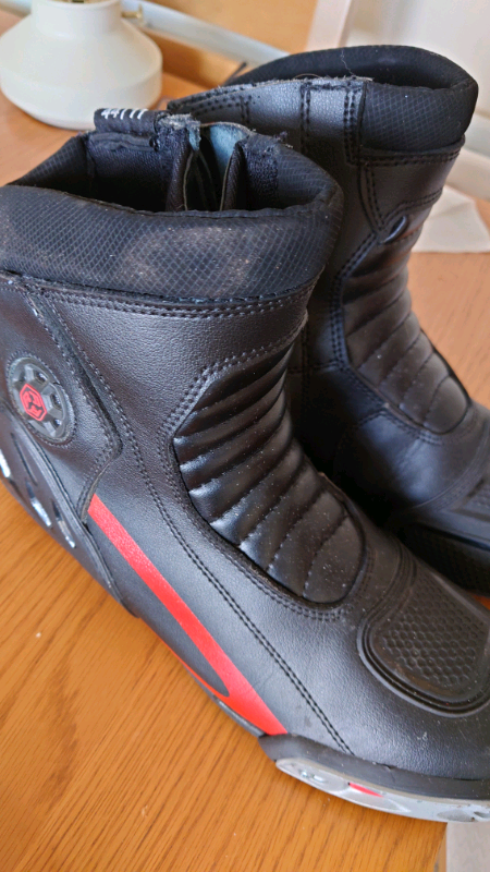 Low cut Motorcycle Boots Uk 9.5