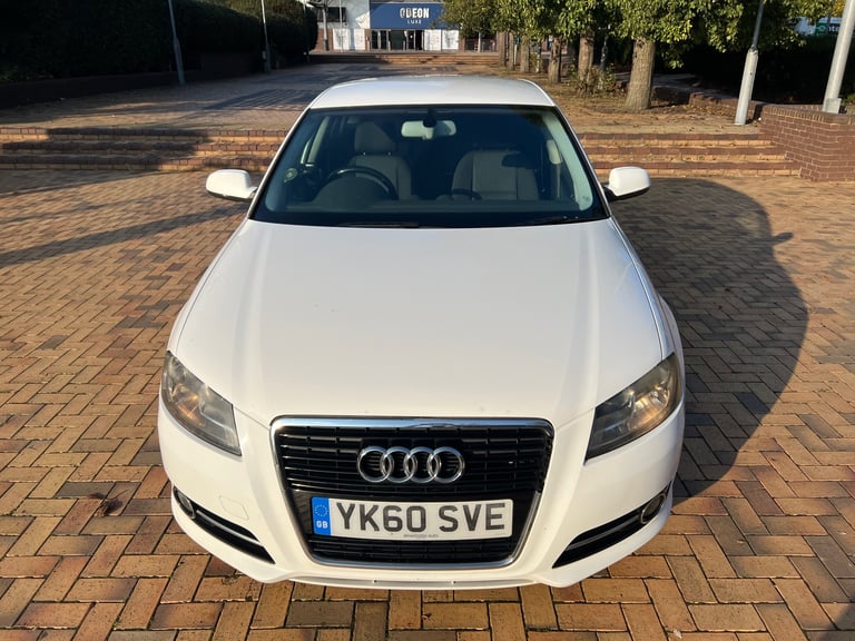 AUDI A3 1.6 Technik Sportback 5dr Petrol Manual Euro 4 (102 ps)