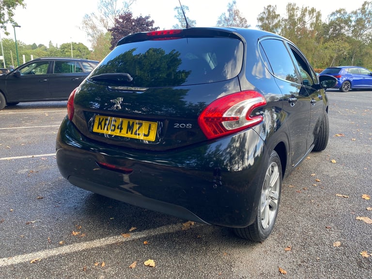 Peugeot, 208, Hatchback, 2014, Manual, 1199 (cc), 5 doors