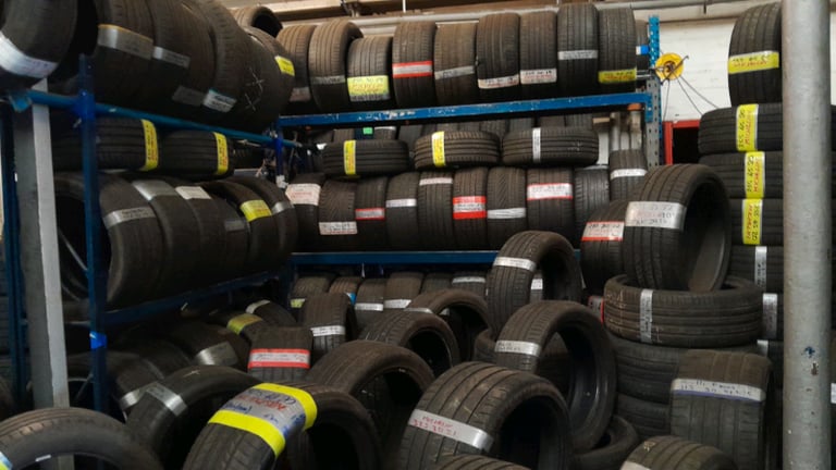 Continental van contact 215 70 15c like New tyres 8mm tread open 7 day