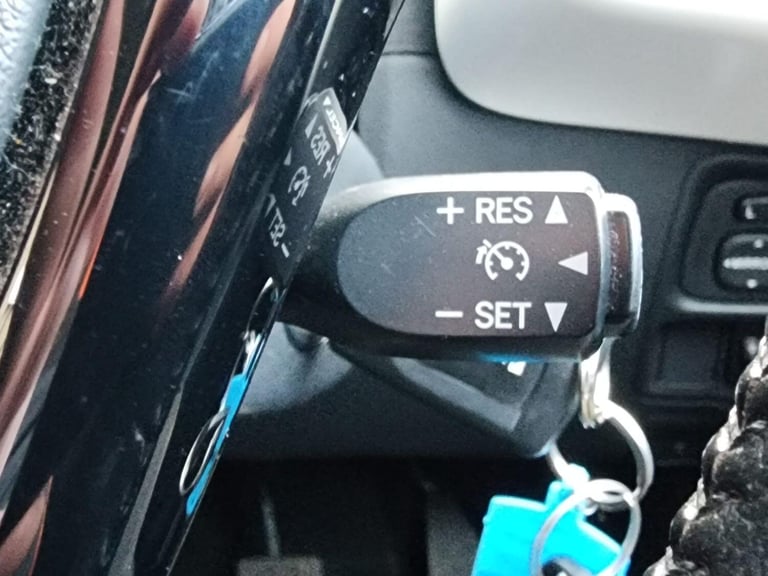 TOYOTA AYGO 1.0 VVT-i x-style 2017
