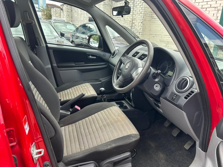 2013 Suzuki SX4 1.6 SZ3 Euro 5 5dr HATCHBACK Petrol Manual