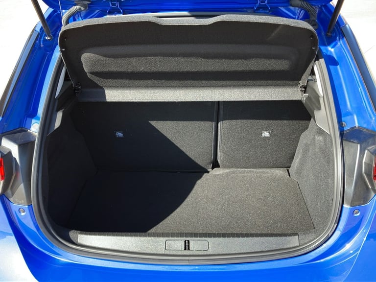 2024 Vauxhall Corsa 100kW Design 50kWh 5dr Auto Hatchback Electric Automatic