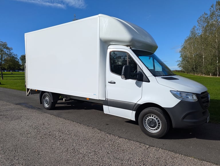  MERCEDES-BENZ SPRINTER 3.5t Progressive Luton Tail Lift