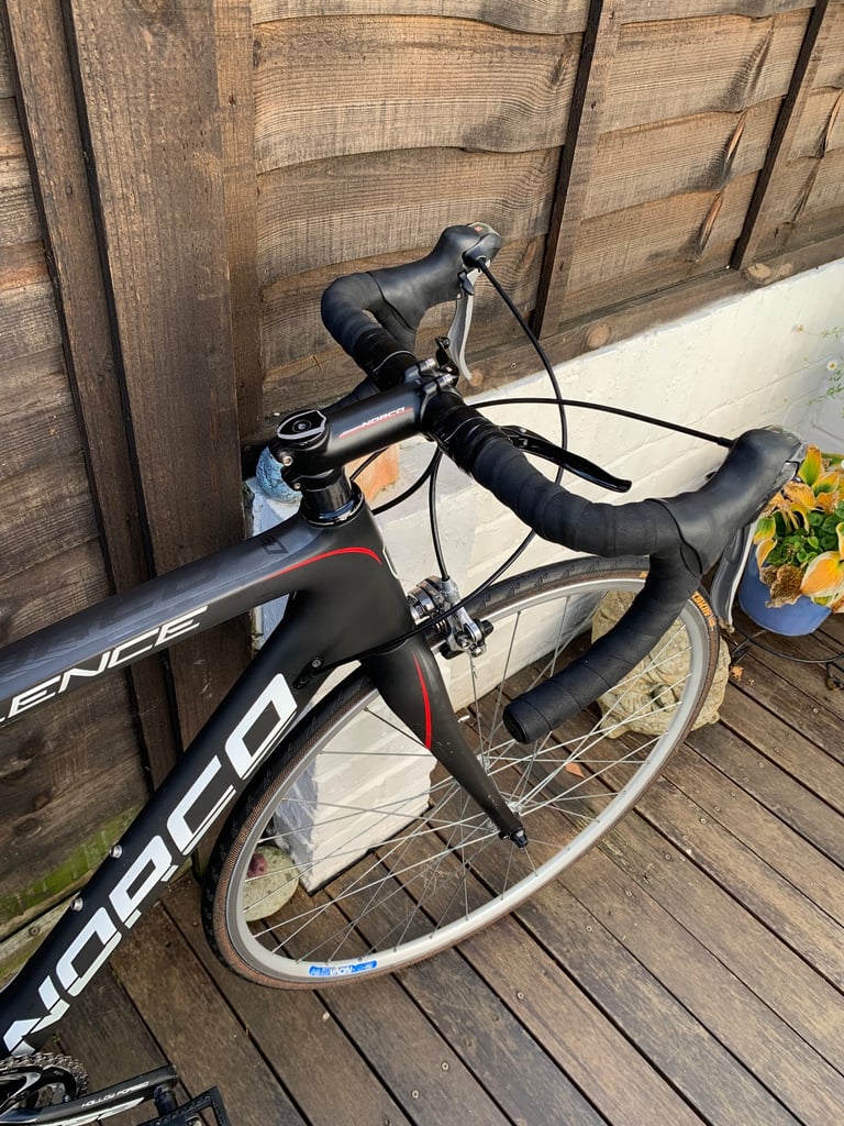 Norco Valence Lightweight Carbon Fibre Road Bike (Fully Serviced) 