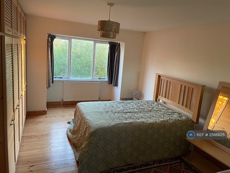 4 bedroom house in Harston Road, Newton, Cambridge, CB22 (4 bed) (#2566625)