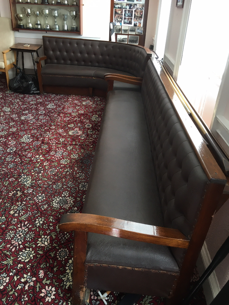 Vintage Corner Leather Bench Seating 2 x Sections Straight at 3m Corner at 2.5m CLEAN 