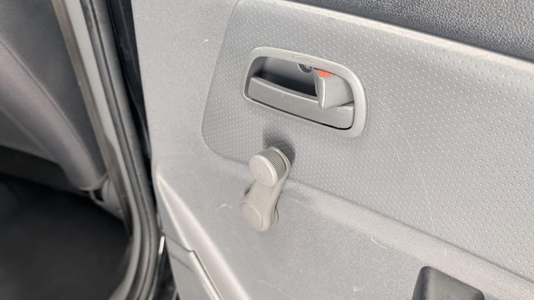 2010 Kia Rio 1.4 1 5dr HATCHBACK Petrol Manual