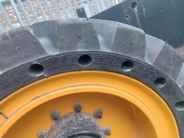 JCB aj48d boom lift rolling chassis 