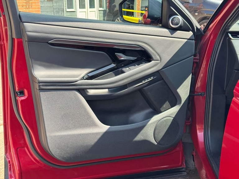 2019 Land Rover Range Rover Evoque 2.0 Range Rover Evoque R-Dynamic HSE D Automatic 4WD 5dr - NAT...