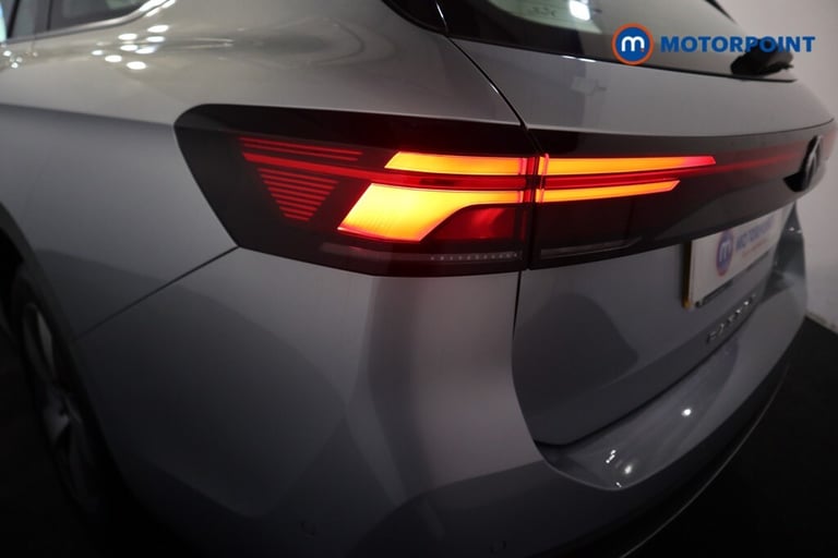 2025 Volkswagen Passat 1.5 TSI eHybrid Life 5dr DSG Estate Hybrid Automatic