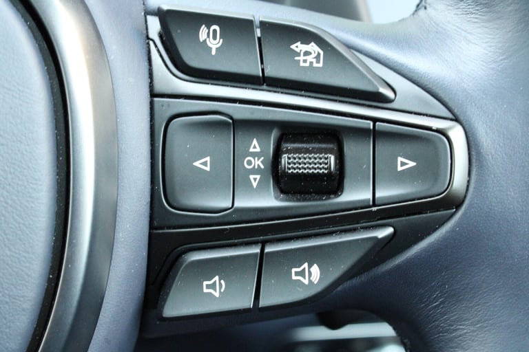  Aston Martin DBX 4.0 V8 707 Auto 4WD Euro 6 (s/s) 5dr Petrol Automatic
