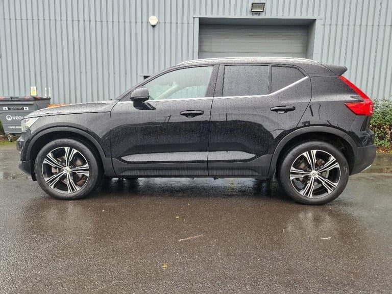 2022 Volvo XC40 2.0 B4 MHEV Inscription Pro SUV 5dr Petrol Hybrid DCT Auto AWD Euro 6 (s/s) ESTAT...