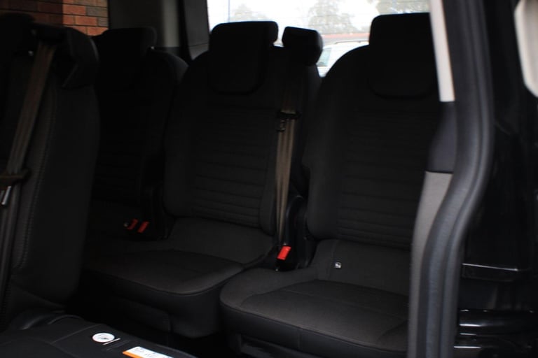 2021 Ford Tourneo Custom 2.0 320 EcoBlue Titanium Auto L1 Euro 6 (s/s) 5dr MPV Diesel Automatic