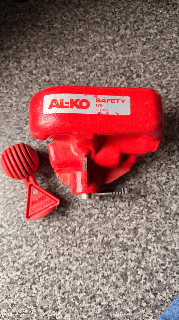 AL-KO SAFETY HITCHLOCK 