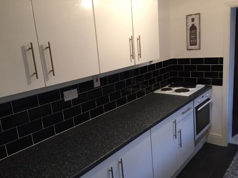 New In! Selly Park Double Room Bills Included!