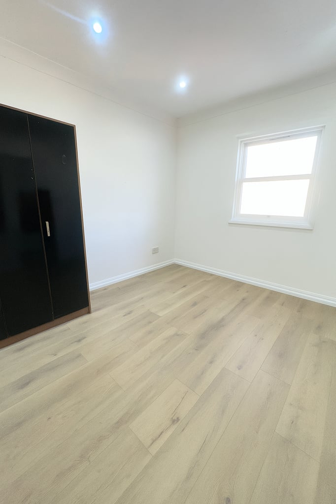 1 bedroom in Lockesfield Place, London, E14