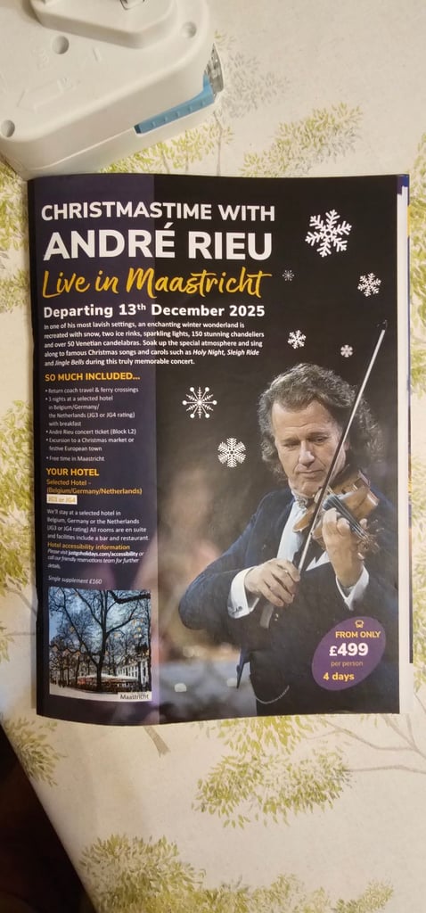 CHRISTMAS WITH ANDRE RIEU IN MAASTRICHT SINGLE HOLIDAY 