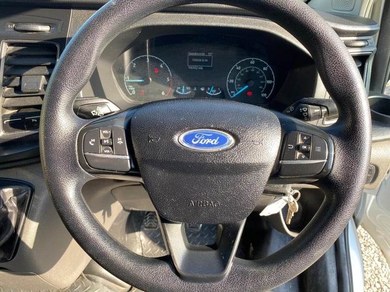 2018 Ford Transit Custom 2.0 TDCi 130ps Low Roof Van PANEL VAN DIESEL Manual