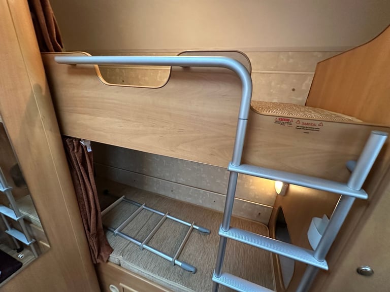 2007 SWIFT ORONSAY 6 BERTH, JUST SERVICED & DAMP TESTED