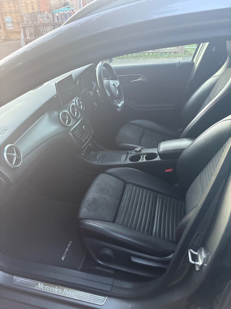 2016 Mercedes GLA220d 4Matic AMG Line 