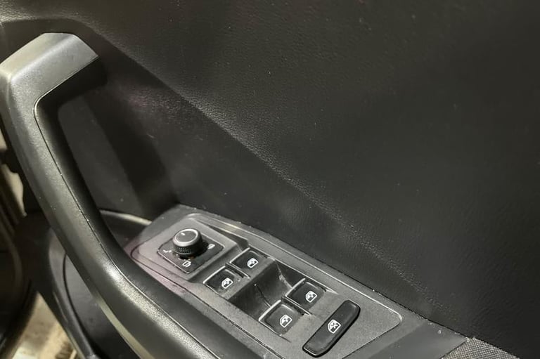 2019 Volkswagen T-Roc 1.0 TSI Design 5dr- Parking Sensors Manual Hatchback Petrol Manual