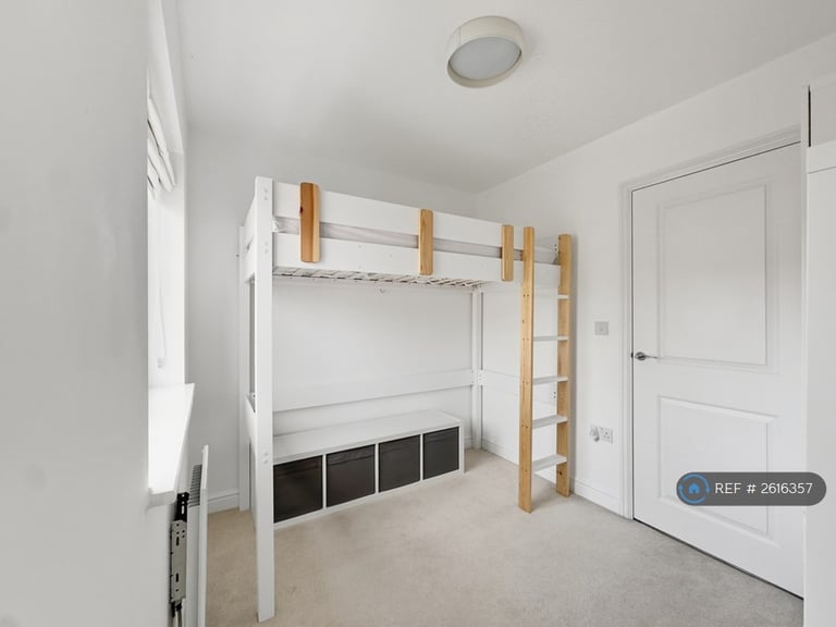 4 bedroom house in St. Edmunds Way, Cambridge, CB22 (4 bed) (#2616357)