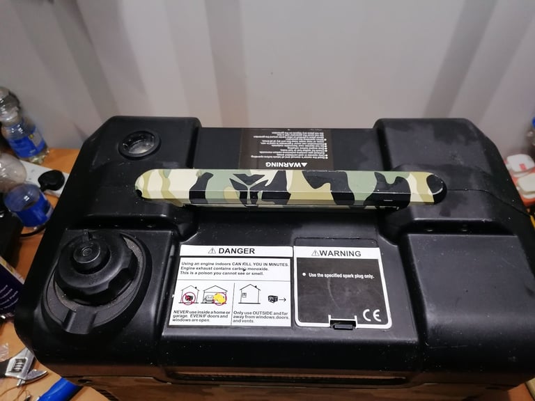 Petrol inverter generator 