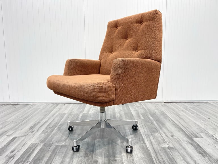 Gumtree shop swivel chair