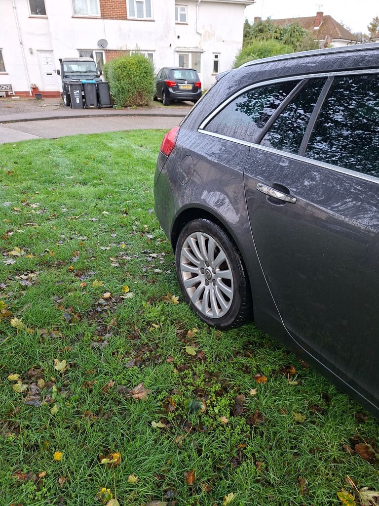 Vauxhall, INSIGNIA, Estate, 2010, Manual, 1956 (cc), 5 doors