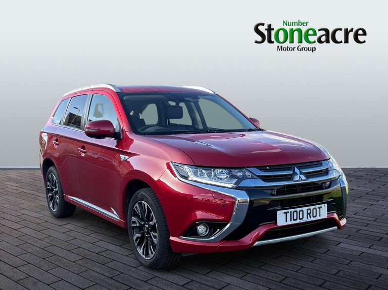 2017 Mitsubishi Outlander 2.0h 12kWh 4hs SUV 5dr Petrol Plug-in Hybrid CVT 4WD Euro 6 (s/s) (200 ...