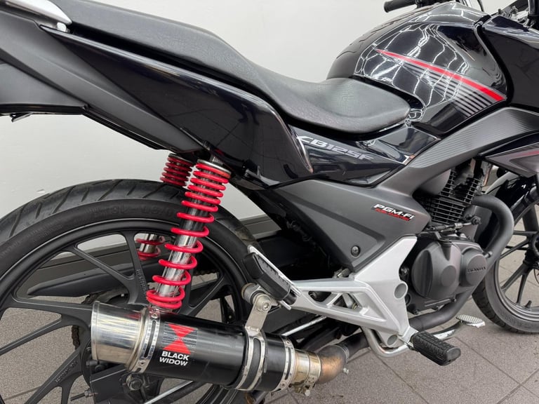 HONDA CB125F BLACK / DARK BLUE 2019 19 REG 10,253 MILES USED 125CC MOTORCYCLE