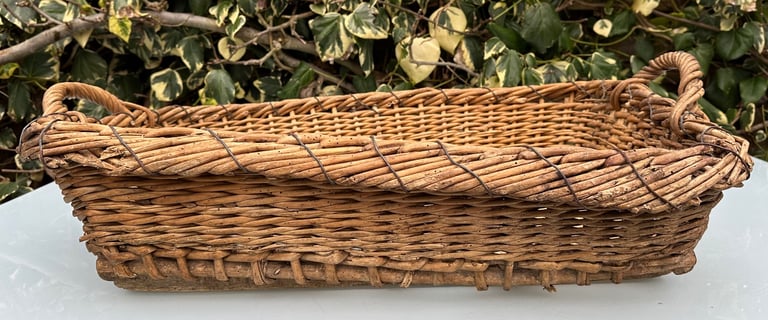 ANTIQUE FRENCH GRAPE HARVESTING BASKET, CHAMPAGNE PANIER DE VENDANGES, 87x57cm, 1900s - WILL POST!