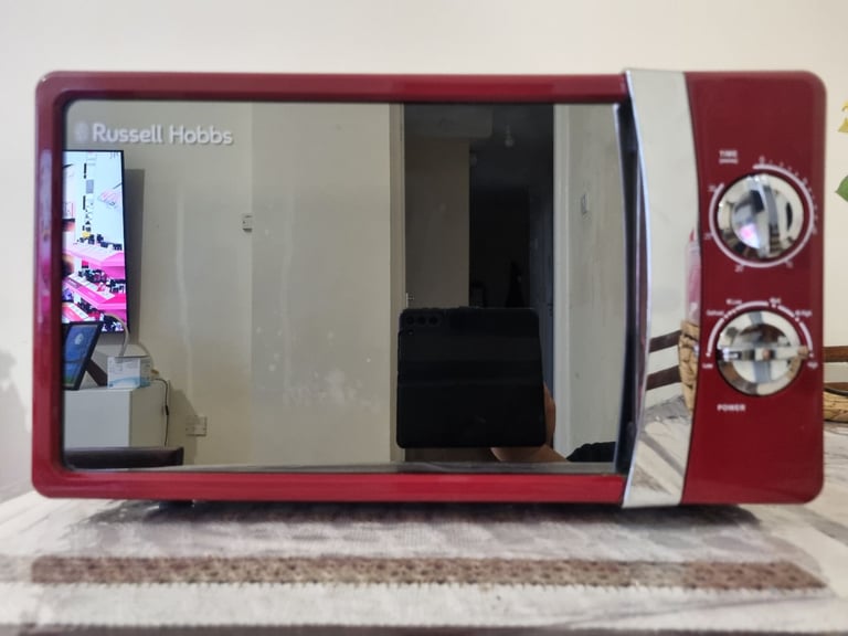 image for Microwave Oven 700w 17L Red