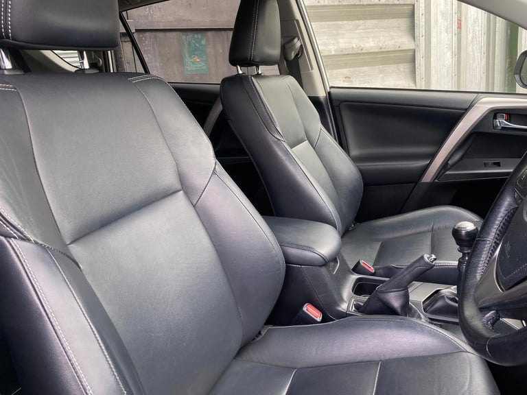 2017 66 REG TOYOTA RAV4 EXCEL 2.0TDi DAMAGED REPAIRABLE SALVAGE