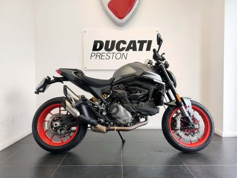 2023 Ducati Monster 937 Aviator Grey 583 Miles 1 Owner | £124 Dep & £124 pcm