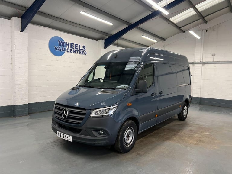 image for 2023 Mercedes-Benz Sprinter 2.0 315 CDI Premium Panel Van 5dr Diesel G-Tronic FWD L2 H2 Euro 6 (s...