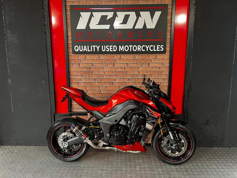 image for 2017 Kawasaki ZR1000 Z1000 LOTS OF EXTRAS LOW MILES