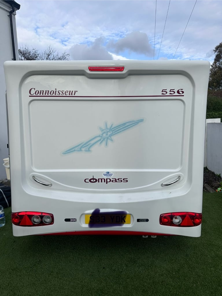 Compass Connoisseur 556 6 Berth Family Caravan