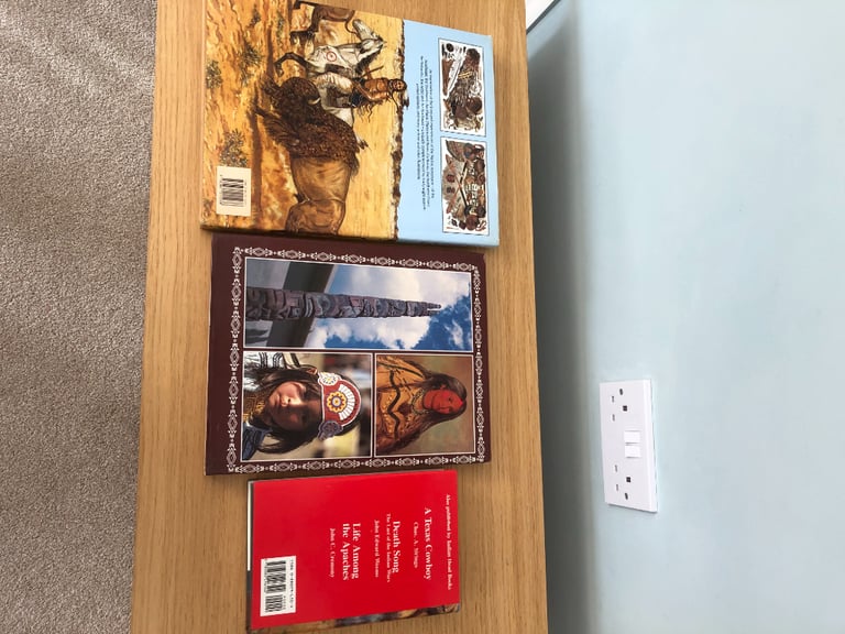 Wild West Collection of x3 Books - Native American Indians & Buffalo Bill