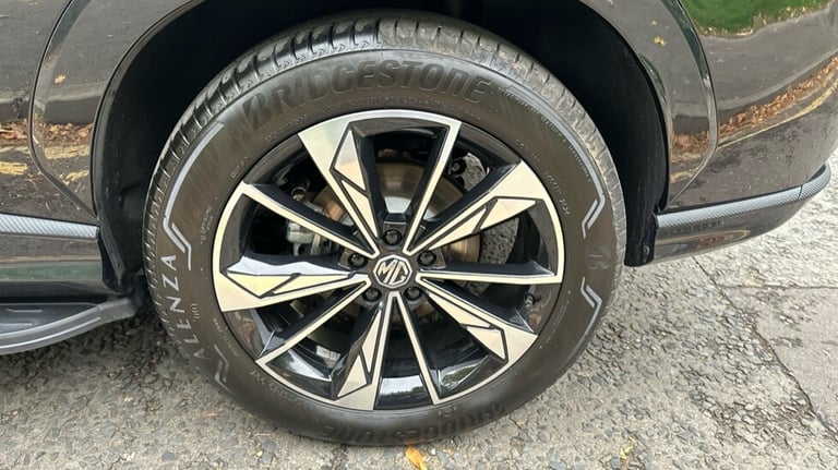 2024 MG MG HS 1.5 T-GDI PHEV Trophy 5dr Auto Hatchback Petrol Parallel PHEV Automatic