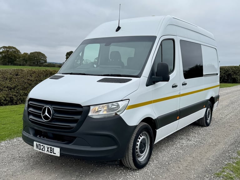 MERCEDES-BENZ SPRINTER 315 L2 2.0 CDI L2 MWB WELFARE VAN WITH TOILET White Manu