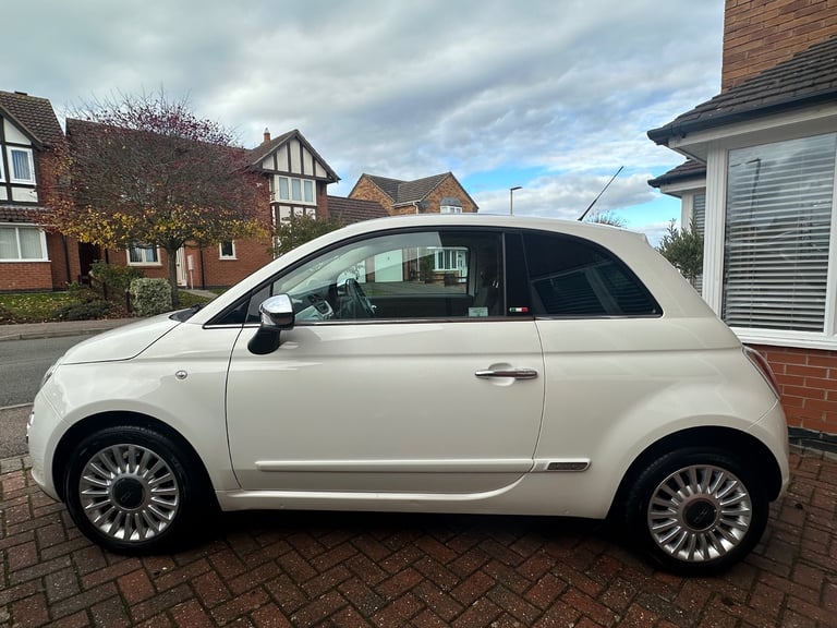 Low Miles! Fiat, 500, Hatchback, 2011, Manual, 1242 (cc), 3 doors