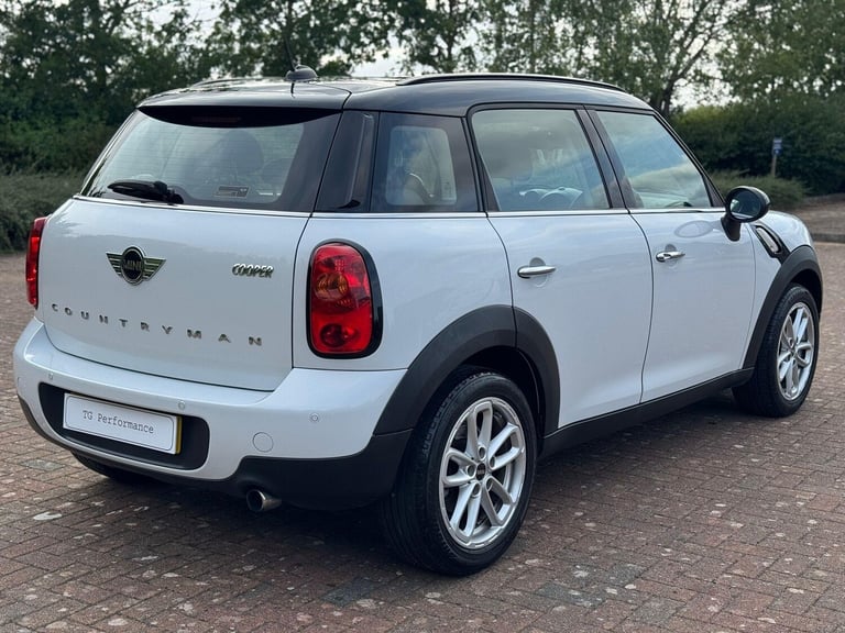 2015 MINI Countryman 1.6 Cooper Auto Euro 6 5dr HATCHBACK Petrol Automatic