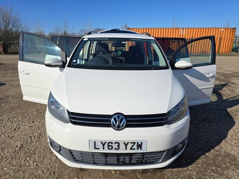2014 Volkswagen Touran 1.4 TSI BlueMotion Tech SEL DSG Euro 6 (s/s) 5dr MPV Petrol Automatic