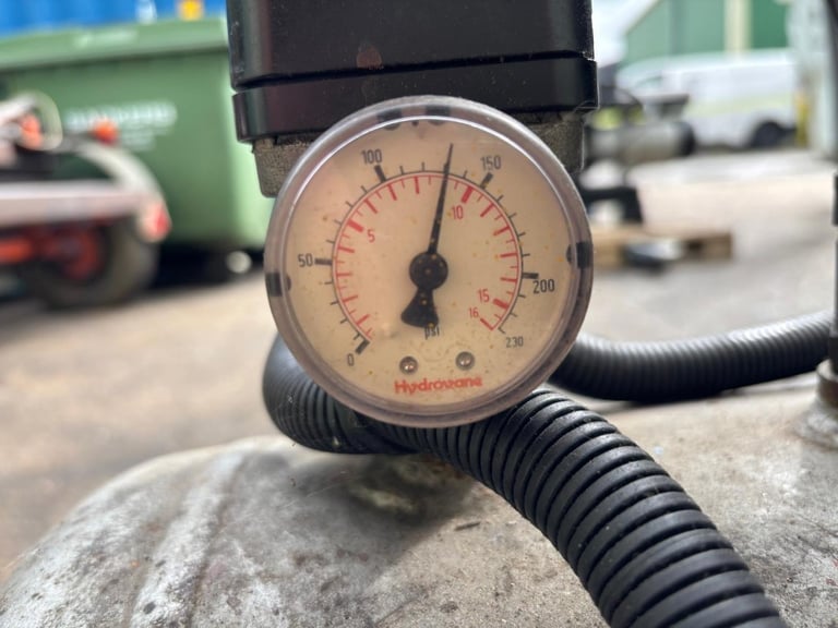 Hydrovane 15 Air Compressor - 3 Phase
